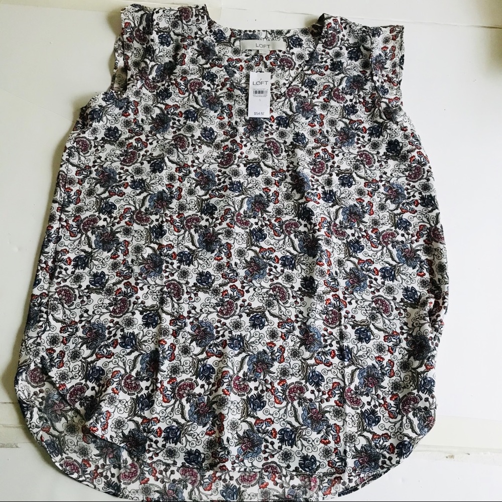 Blouse/top Loft Floral V-Neck Flutter shell/top - Picture 3 of 7